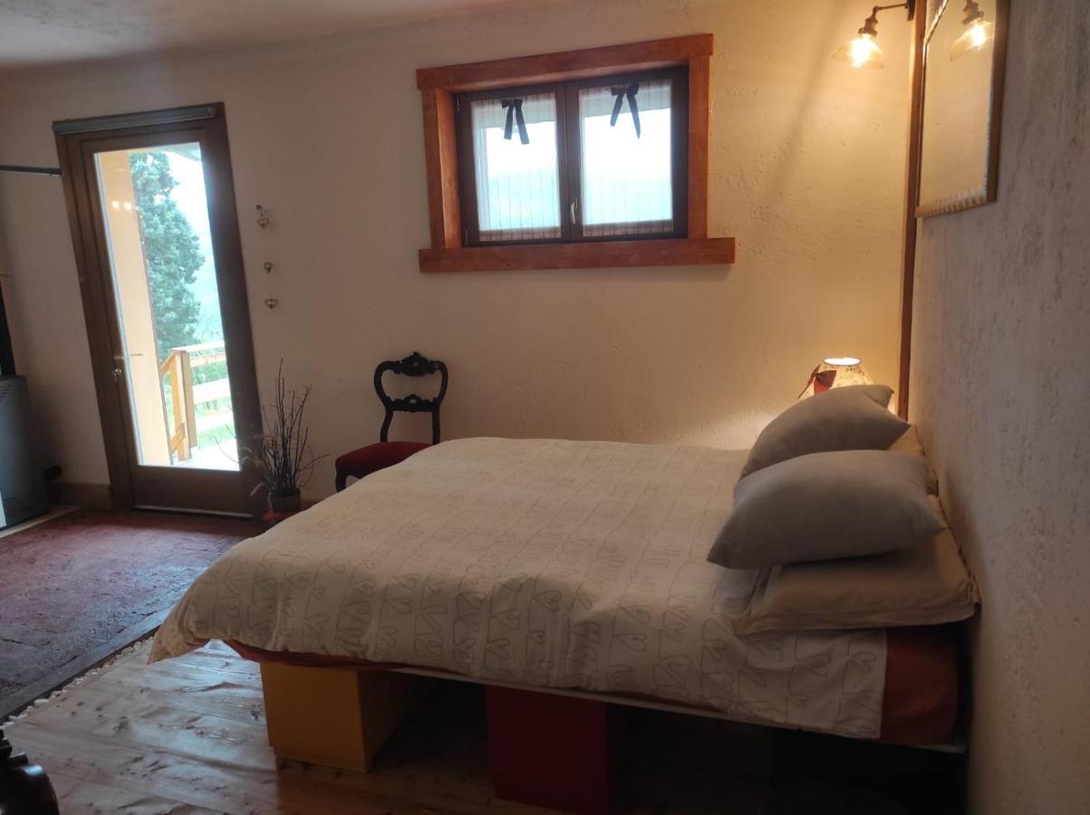 B&B Max & Lory Neviano degli Arduini Εξωτερικό φωτογραφία
