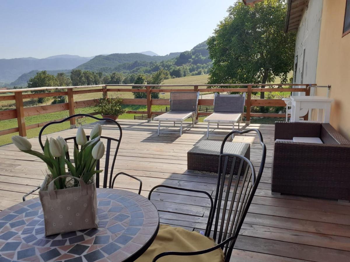 B&B Max & Lory Neviano degli Arduini Εξωτερικό φωτογραφία